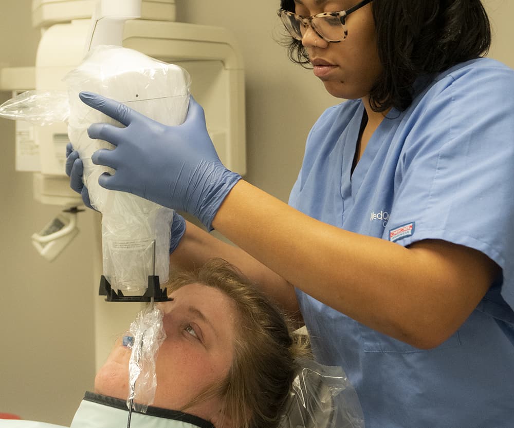 What Technology does Healthcare Colleges Use? Medquest