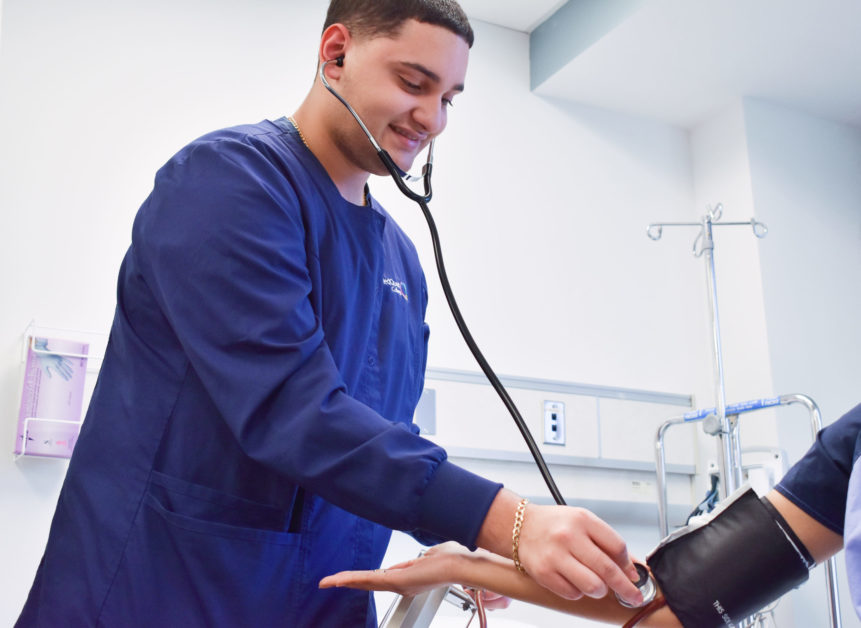 How to Get Into MedQuest College